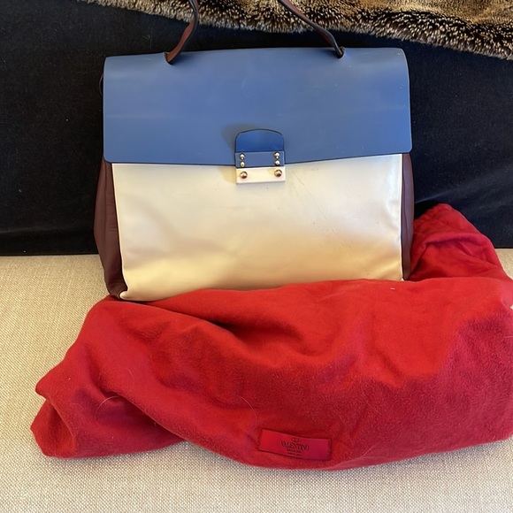 Valentino Garavani Handbag - Picture 6 of 6